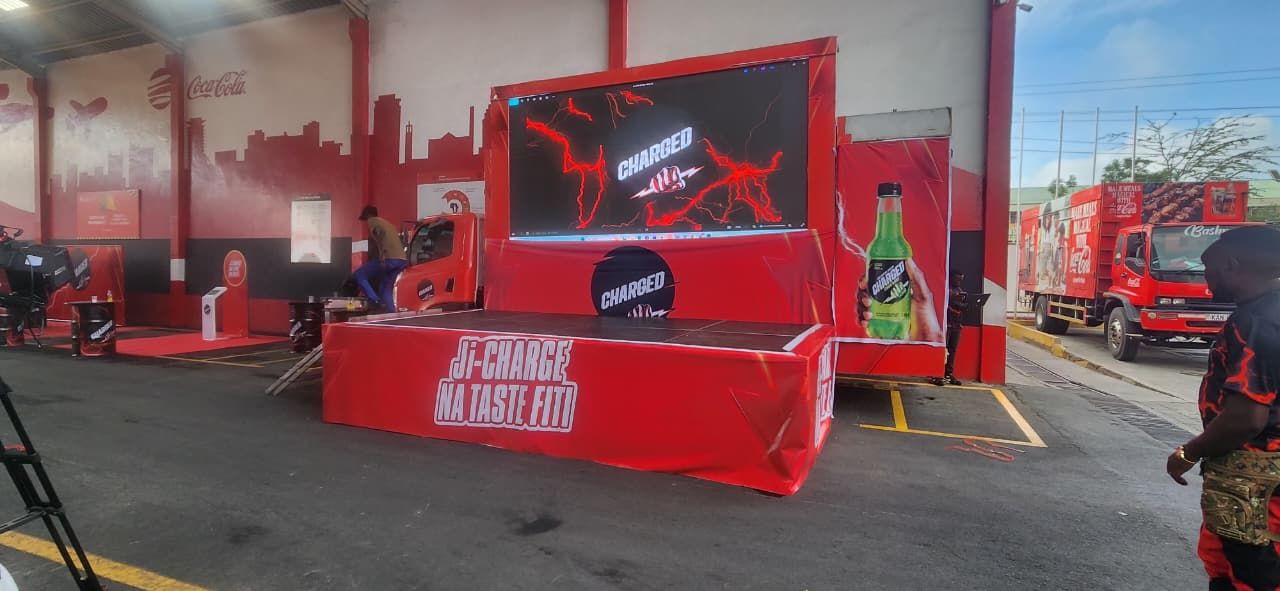 Photo 2: LED Screens & Sound